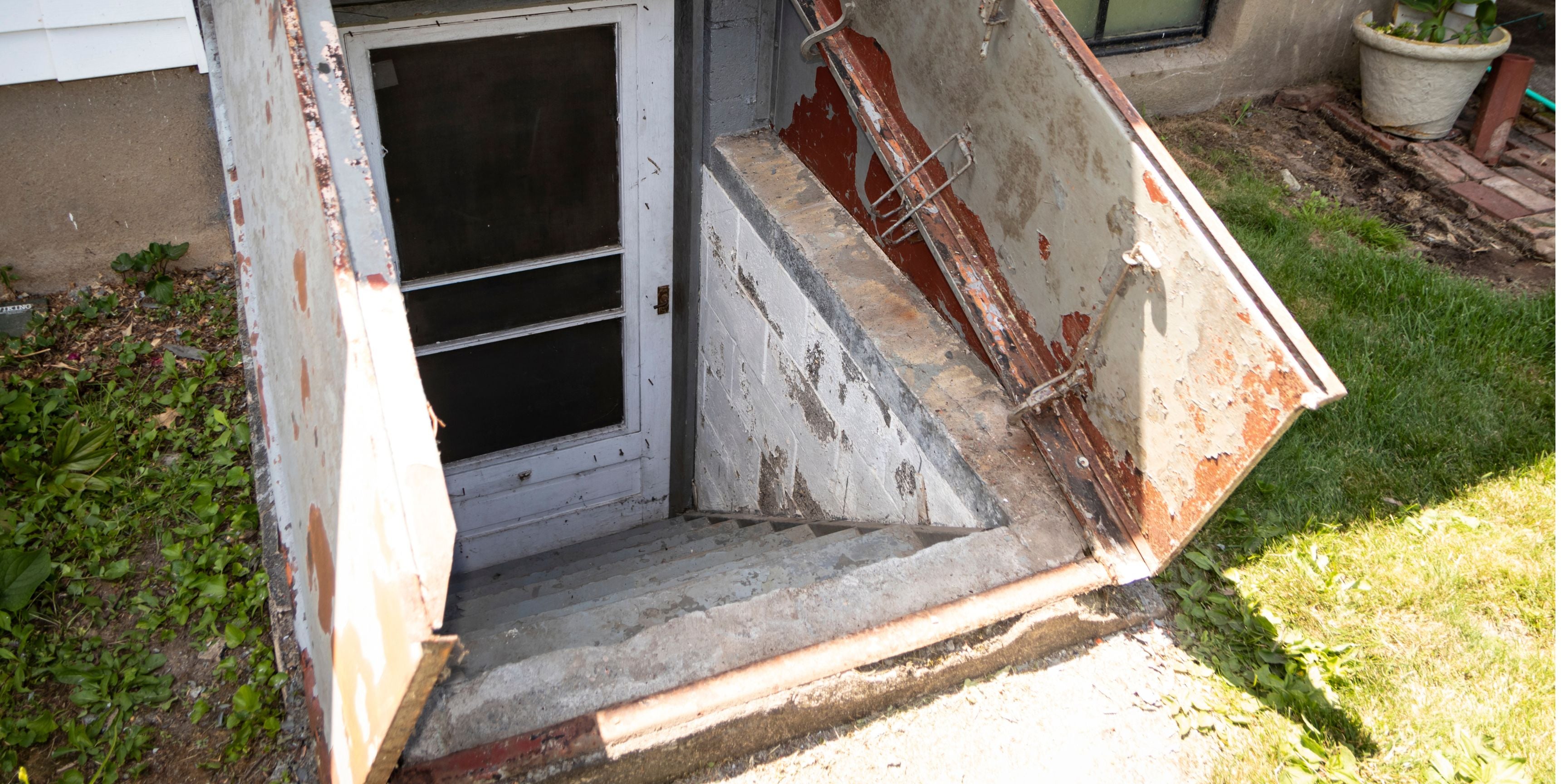 How to Seal a Bilco® Bulkhead Cellar Door — ProLine Basement Supply